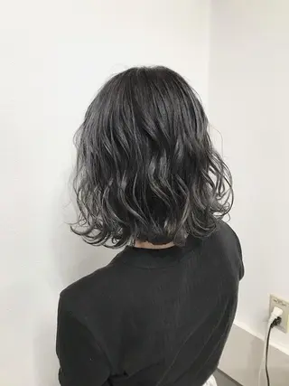 ミディアム カラー lani 天神大名/ブリーチのヘアスタイル