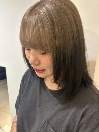 カラー 白石 歩真のヘアスタイル