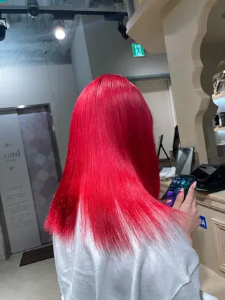 カラー 🥇KEN /レイヤー/艶カラーのヘアスタイル