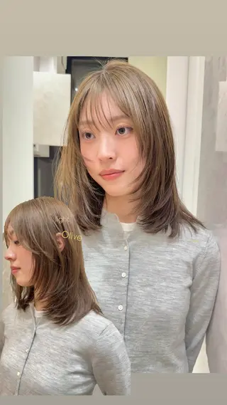 ミディアム 捺葵 @72tomi__のヘアスタイル