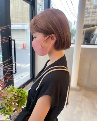 ショート カラー ヘアアレンジ ミニボブ/ブリーチ 🌈MISATOのヘアスタイル