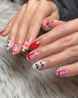 ネイル MEMI NAILのネイルデザイン