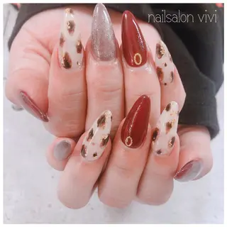 ネイル ＶＩＶＩ nailsalonのネイルデザイン