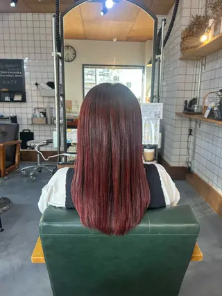 ロング 倉本 美優のヘアスタイル