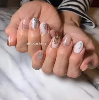 ネイル ﾈｲﾙﾙｰﾑﾘｯｶ 𝐦𝐚𝐲𝐮のネイルデザイン