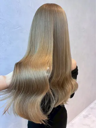 カラー 🍒るい🍒ブリーチ モデル様募集中🌟のヘアスタイル