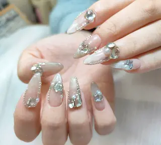 ネイル 清水 亞美のネイルデザイン