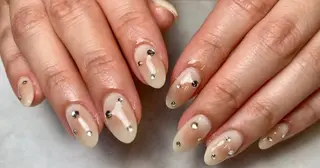 ミディアム Mikami Nanaのネイルデザイン