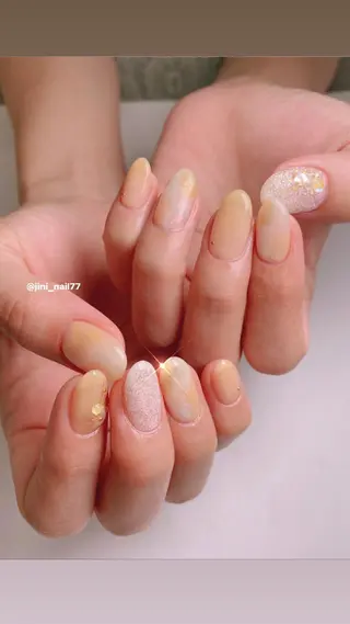 ネイル JINI NAIL所属・ジニ ネイルのネイルデザイン