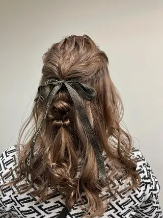 ミディアム ウスイマイコ カット/ケアカラーのヘアスタイル