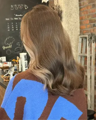 セミロング カラー 村田 来倖のヘアスタイル