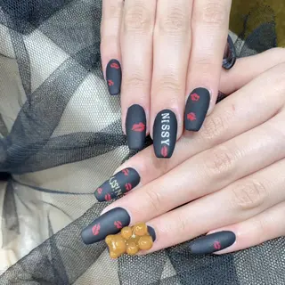 ネイル Queen‘s なんのネイルデザイン