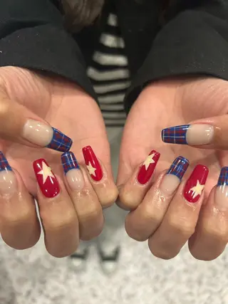 ネイル 小松 千冬snazzyのネイルデザイン