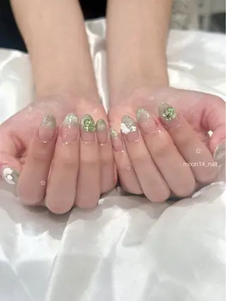 ネイル natsuki 💫のネイルデザイン