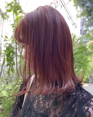 ミディアム 透明感/オリーブ/ グレージュ/YUKAのヘアスタイル