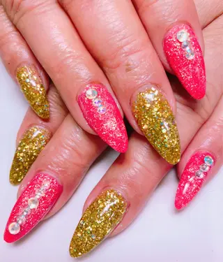 ネイル bijou所属・相馬 礼菜のネイルデザイン