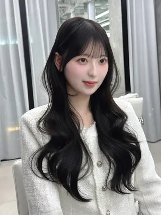 ロング kiti Sakaeのヘアスタイル