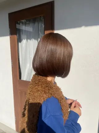 ミディアム 吉村 芽咲のヘアスタイル