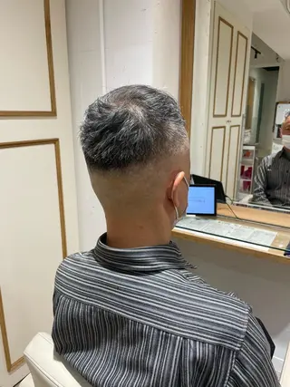 ショート メンズ 🐝メンズハイライト …Rioのヘアスタイル