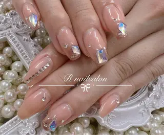 セミロング R NAILSALONのネイルデザイン