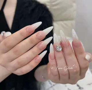 ネイル Luna Glade Nail Salon所属・Luna Gladeのネイルデザイン