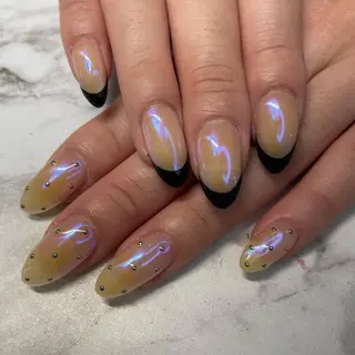 ネイル Beauty Salon amour所属・Seven's / NANAのネイルデザイン