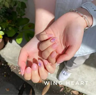 ネイル O. AKINAのネイルデザイン