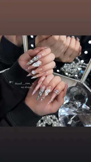 ネイル 加納 莉音のネイルデザイン