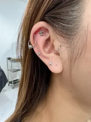 ACNE所属・櫻井 桃子のヘアスタイル