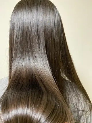 ロング のぐち ゆうなのヘアスタイル