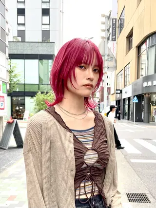 ショート カラー ハイトーン/レイヤー /ウルフ⭐️永田⭐️のヘアスタイル