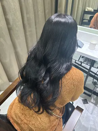 カラー 🌟デザインカラー 久保悠那のヘアスタイル