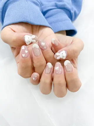 ネイル 五十嵐 美智のネイルデザイン