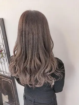 ロング カラー デザインカラー髪質 改善Lilithのその他イメージ