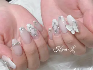 カラー ネイル 芦辺 香奈のネイルデザイン