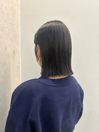 ミディアム 似合わせ 透明感カラーアヤナのヘアスタイル