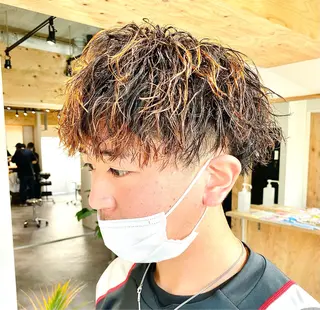 パーマ メンズ QOL 立川所属・トレンドパーマ‼️ NAOKI💥のヘアスタイル