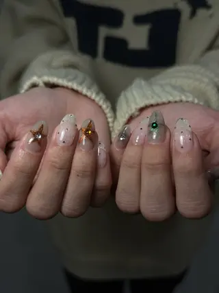 ネイル neouv所属・NEOUV_ mikuのネイルデザイン