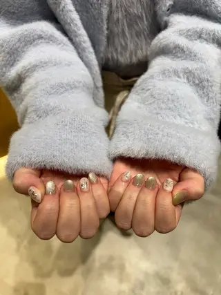 ネイル miura 🫧のネイルデザイン