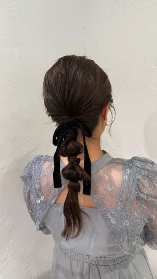 セミロング ヘアアレンジ 艶カラー/ ストレート/くるみのヘアスタイル