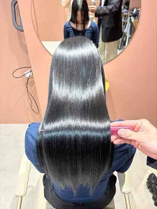 ロング カラー Inity心斎橋/ クルミのヘアスタイル