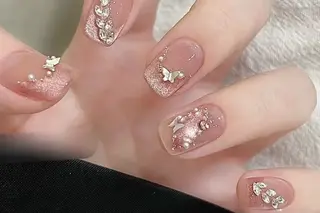 ネイル 清水 亞美のネイルデザイン