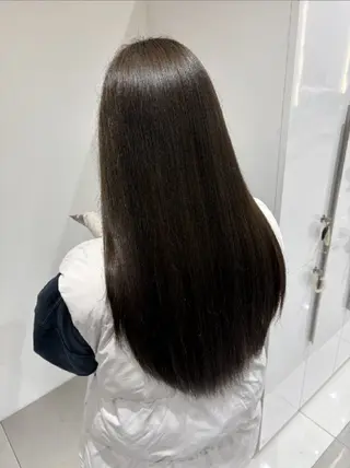 カラー 赤み除去カラー✡️ 　ヒラノ スズカのヘアスタイル