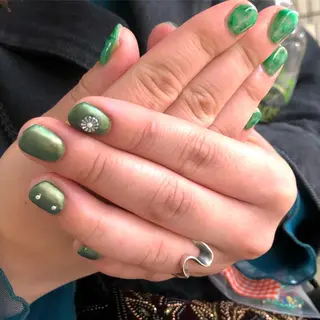 ネイル 新井 ひなののネイルデザイン