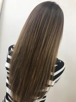 ロング パーマ 高木 麻知子のヘアスタイル