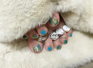 ネイル フルリール 【プライベートサロンのネイルデザイン