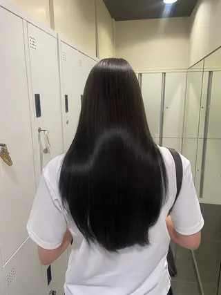 ロング カラー ハイトーン/パーソナ ルカラー診断・ユキノのヘアスタイル