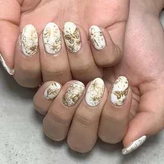 ネイル atelier　FIORITURA所属・FIORITURA aiのネイルデザイン