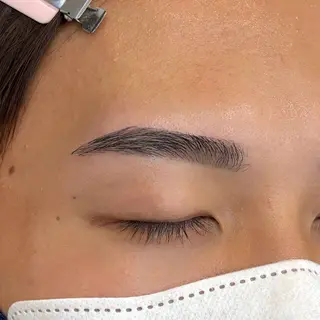 アイブロウ ꒰B's꒱‬ cocoro౨ৎ ⋆の眉毛・アイブロウイメージ