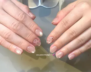 ネイル エミラボーテ 心斎橋店所属・ODA HIMARIのネイルデザイン